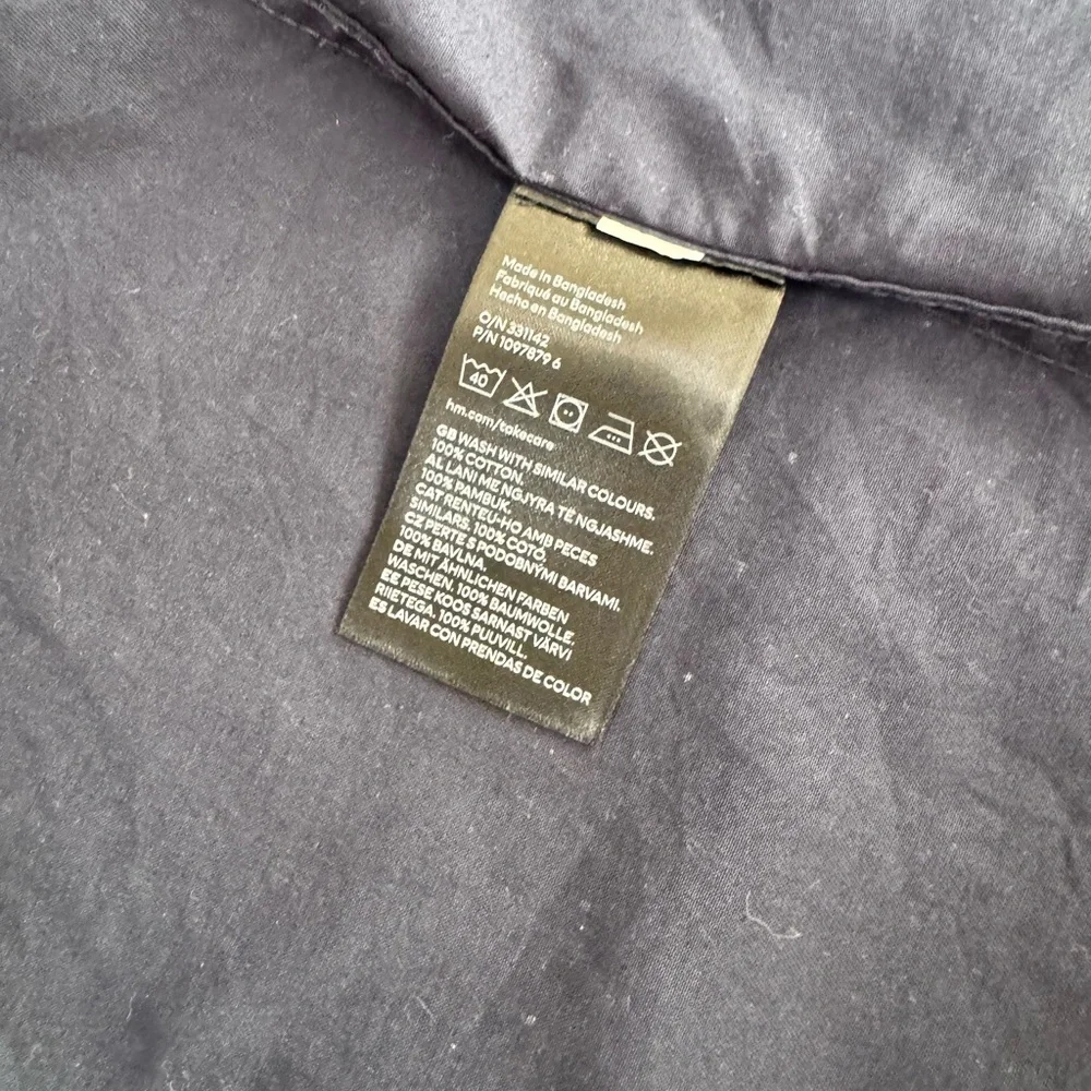 H&M boy shirt sz 7